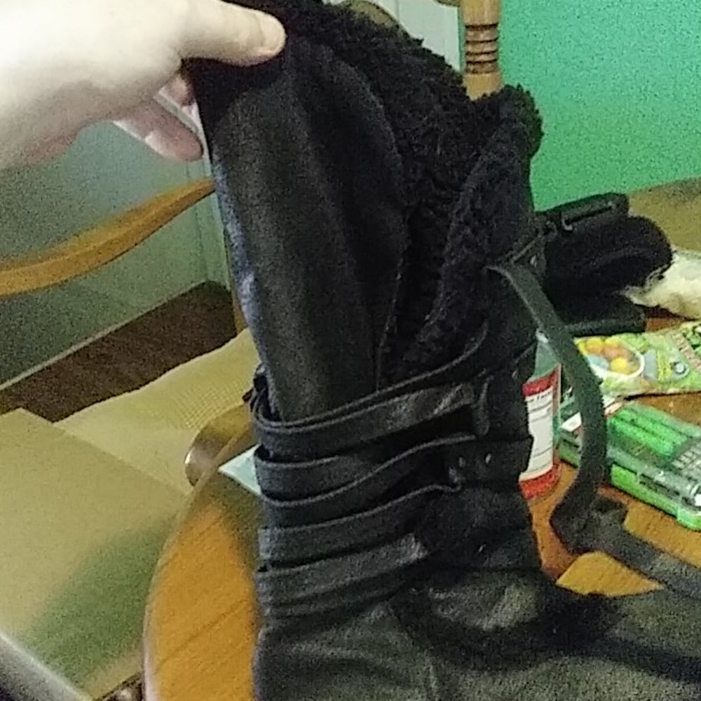 Women's boots - Picture 2 of 2